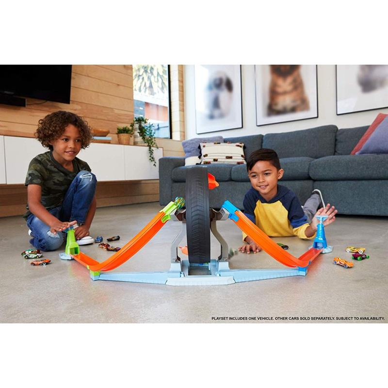 HOT WHEELS PISTA ACTION COMPETIÇÃO GIRATÓRIA - MATTEL UNIDADE